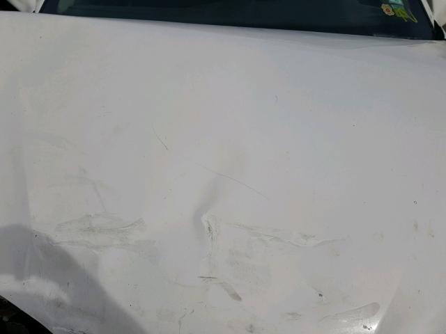 2G2WR524841228582 - 2004 PONTIAC GRAND PRIX WHITE photo 7