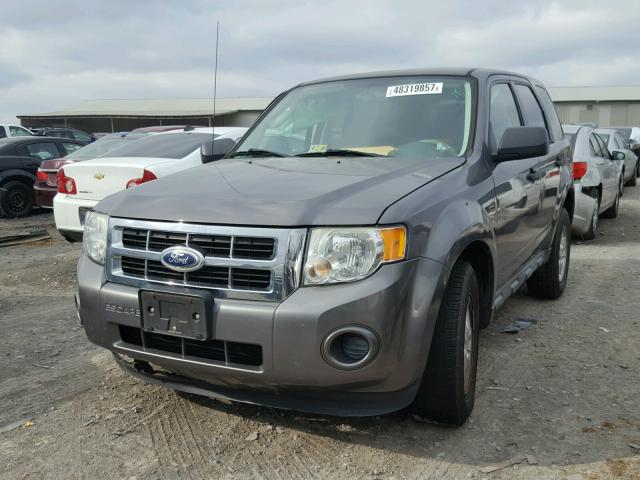 1FMCU0C79AKD12037 - 2010 FORD ESCAPE XLS GRAY photo 2