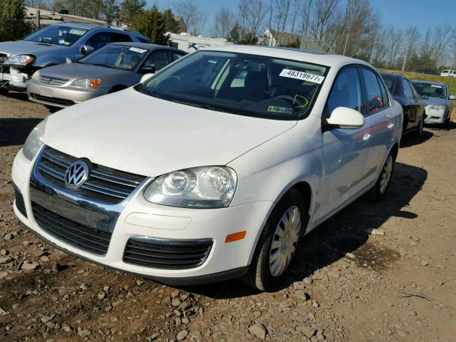 3VWJZ71K59M043419 - 2009 VOLKSWAGEN JETTA S WHITE photo 2