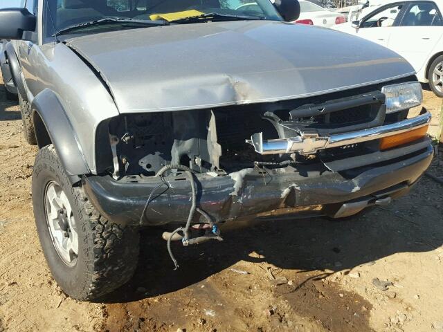 1GCCT19WX28158349 - 2002 CHEVROLET S TRUCK S1 BROWN photo 9