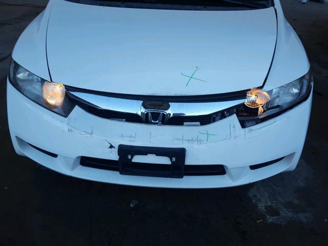 2HGFA1F59AH567211 - 2010 HONDA CIVIC LX WHITE photo 9