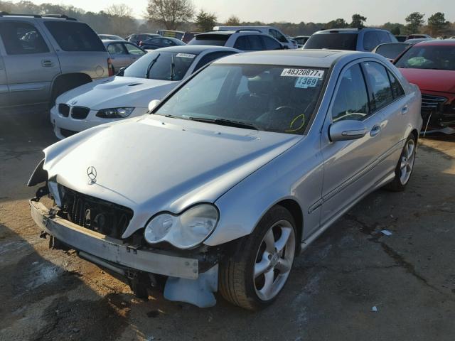 WDBRF52H66F783545 - 2006 MERCEDES-BENZ C GENERATI SILVER photo 2