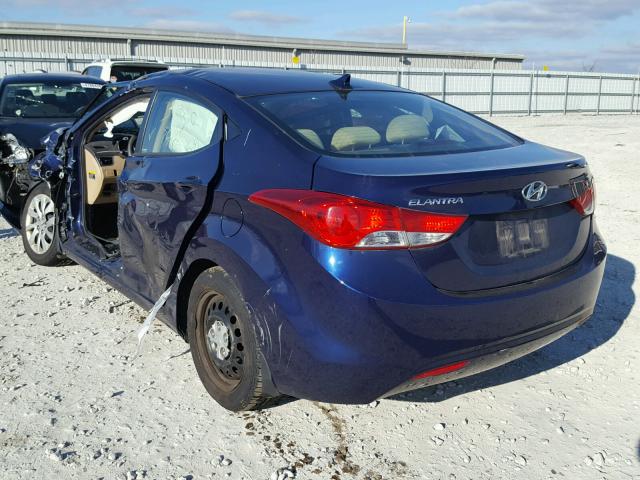 5NPDH4AE8DH177724 - 2013 HYUNDAI ELANTRA GL BLUE photo 3