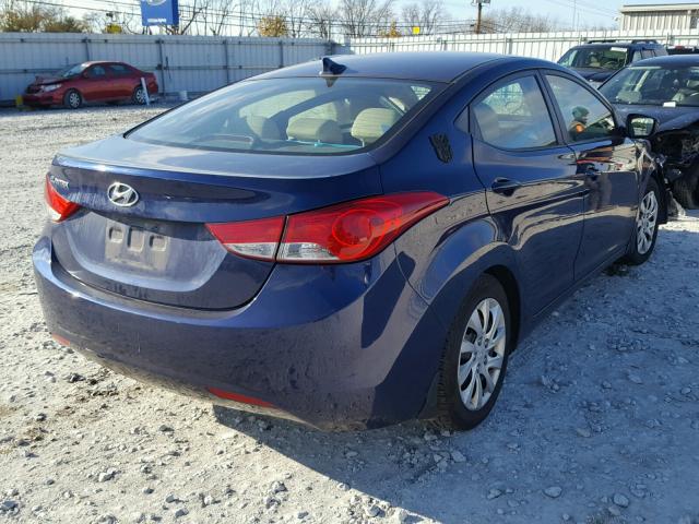 5NPDH4AE8DH177724 - 2013 HYUNDAI ELANTRA GL BLUE photo 4