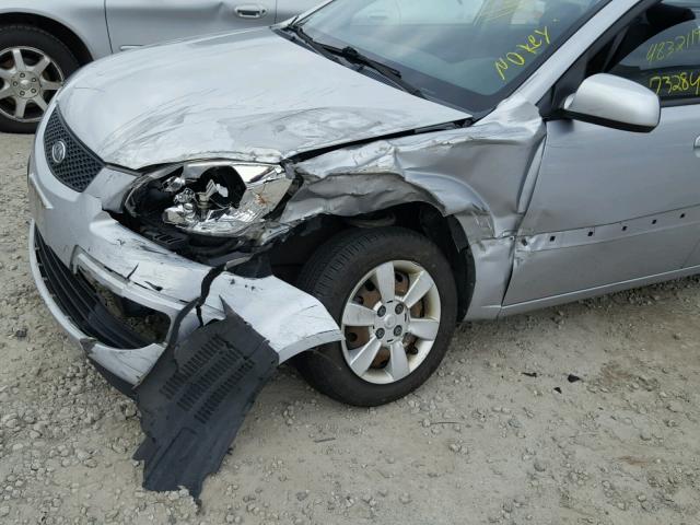 KNADE123576187112 - 2007 KIA RIO BASE SILVER photo 9