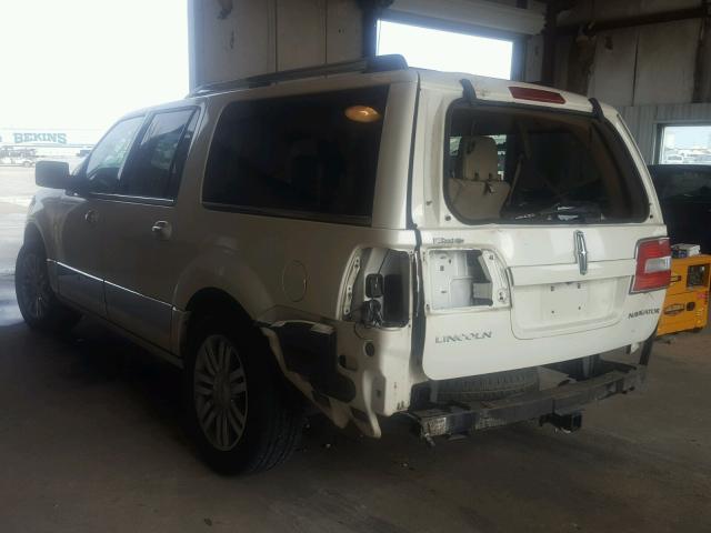 5LMFL27548LJ03049 - 2008 LINCOLN NAVIGATOR თეთრი ფოტო 3