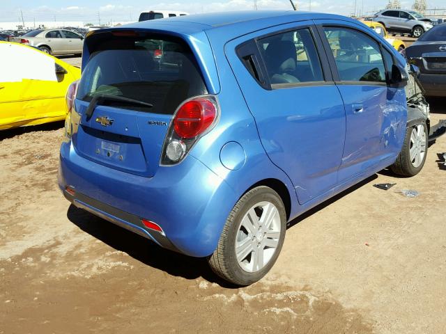 KL8CD6S98FC724468 - 2015 CHEVROLET SPARK 1LT BLUE photo 4