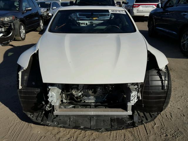 JN1AZ4EH2HM952876 - 2017 NISSAN 370Z BASE WHITE photo 9