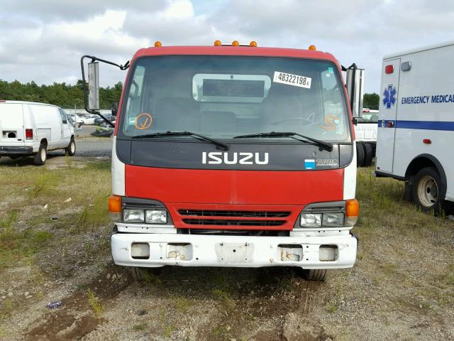 JALE5B16157900599 - 2005 ISUZU NQR WHITE photo 9