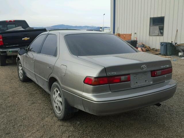 4T1BF22KXVU038414 - 1997 TOYOTA CAMRY CE TAN photo 3