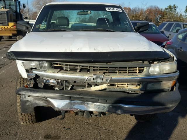 1GCEK14V71Z184572 - 2001 CHEVROLET SILVERADO WHITE photo 9