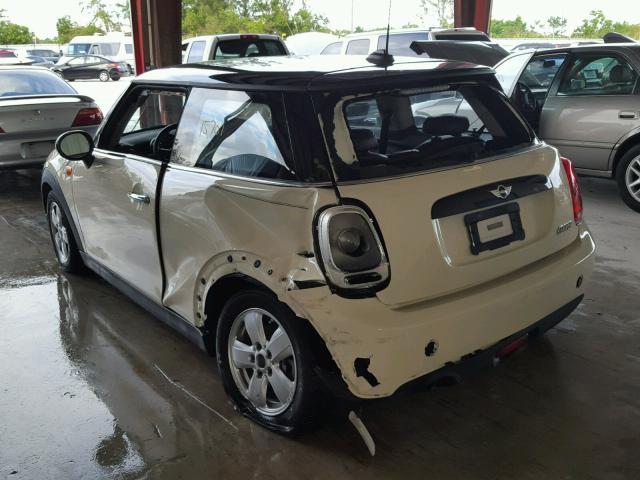 WMWXP5C59G3B14473 - 2016 MINI COOPER CREAM photo 3