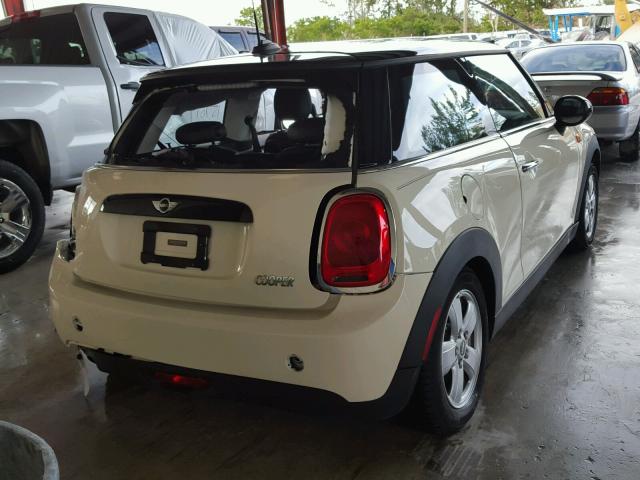 WMWXP5C59G3B14473 - 2016 MINI COOPER CREAM photo 4