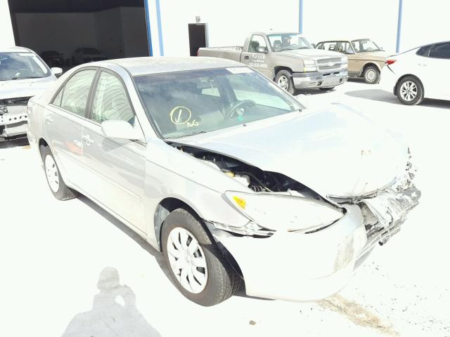 4T1BE32K05U080275 - 2005 TOYOTA CAMRY LE SILVER photo 1