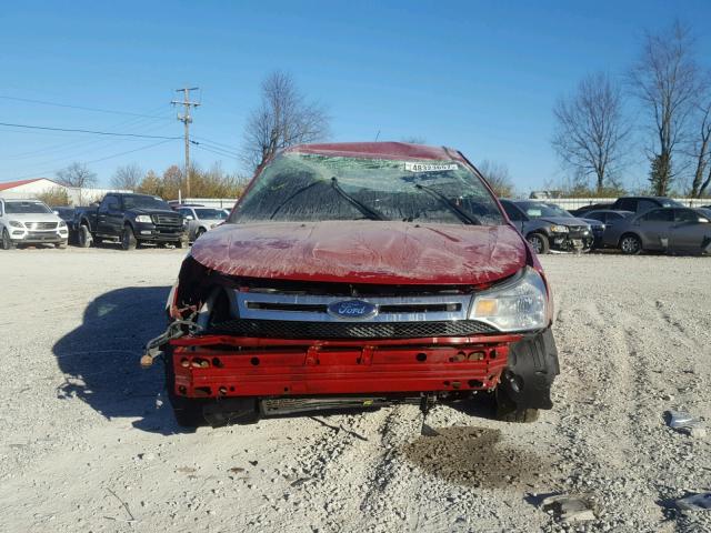 1FAHP3FN5AW197819 - 2010 FORD FOCUS SE RED photo 9