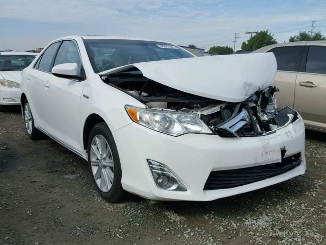 4T1BD1FK6EU131750 - 2014 TOYOTA CAMRY HYBR WHITE photo 1