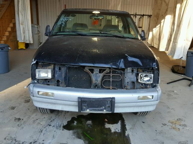 1GCCS1446V8163013 - 1997 CHEVROLET S TRUCK S1 BLUE photo 9