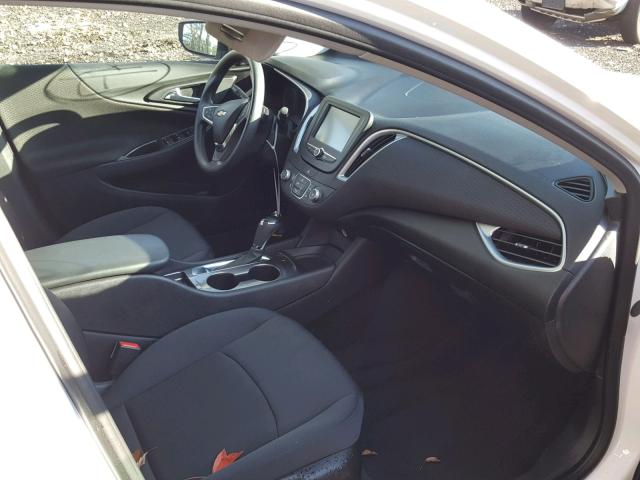 1G1ZB5ST8GF293247 - 2016 CHEVROLET MALIBU LS თეთრი ფოტო 5