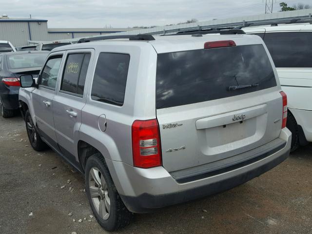 1C4NJRFB3CD570314 - 2012 JEEP PATRIOT LA SILVER photo 3