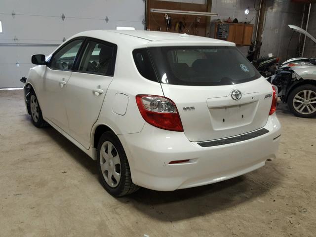 2T1KU40E49C069552 - 2009 TOYOTA COROLLA MA WHITE photo 3