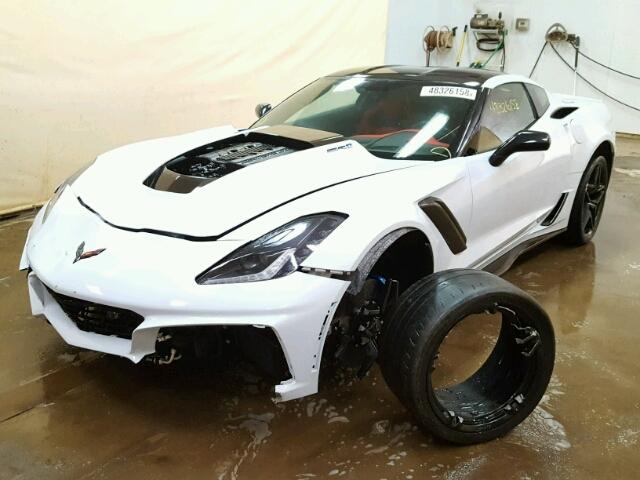 1G1Y52D92K5800435 - 2019 CHEVROLET CORVETTE Z WHITE photo 2