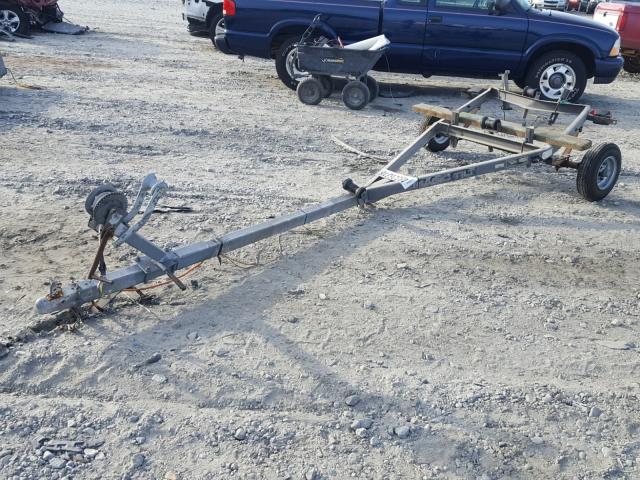 231703 - 1983 UTILITY TRAILER SILVER photo 2