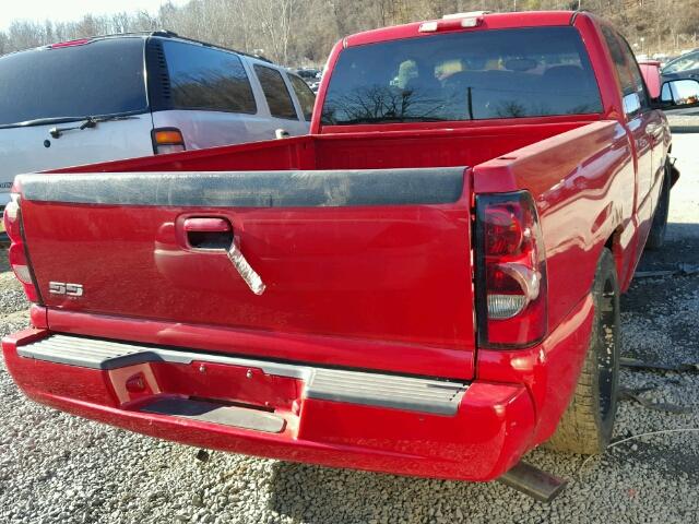 2GCEK19N831382274 - 2003 CHEVROLET SILVERADO RED photo 4