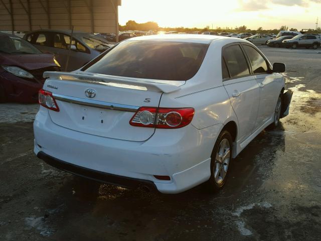 2T1BU4EEXCC879686 - 2012 TOYOTA COROLLA BA WHITE photo 4