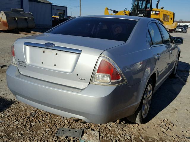 3FAFP08Z96R197564 - 2006 FORD FUSION SEL SILVER photo 4