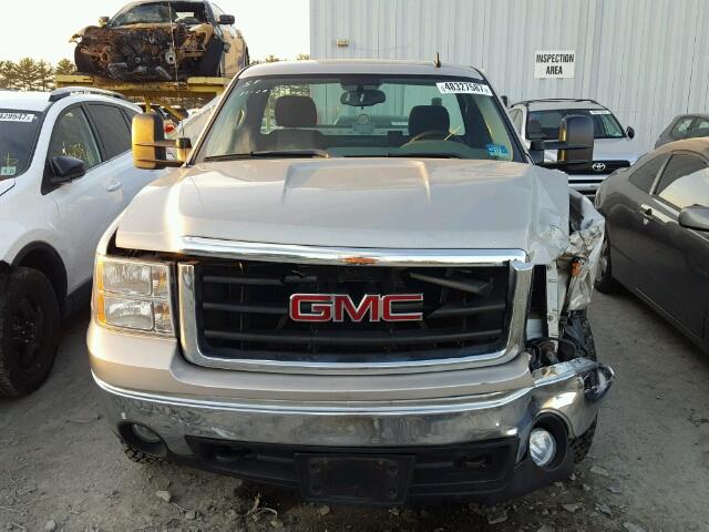 1GTEK14C88Z247087 - 2008 GMC SIERRA K15 SILVER photo 9