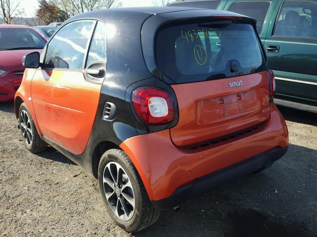 WMEFJ5DA2GK075693 - 2016 SMART FORTWO ORANGE photo 3