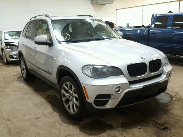 5UXZV4C51BL412449 - 2011 BMW X5 XDRIVE3 SILVER photo 1