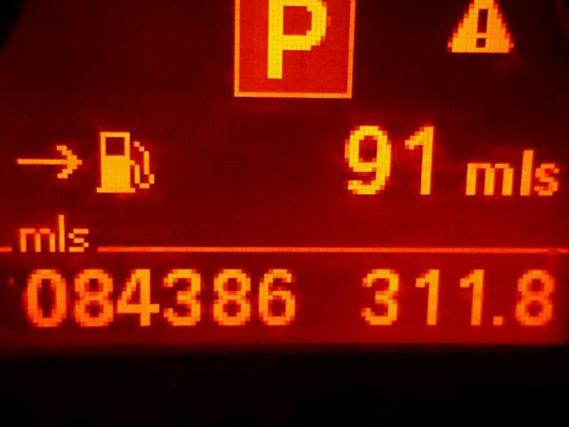 5UXZV4C51BL412449 - 2011 BMW X5 XDRIVE3 SILVER photo 8