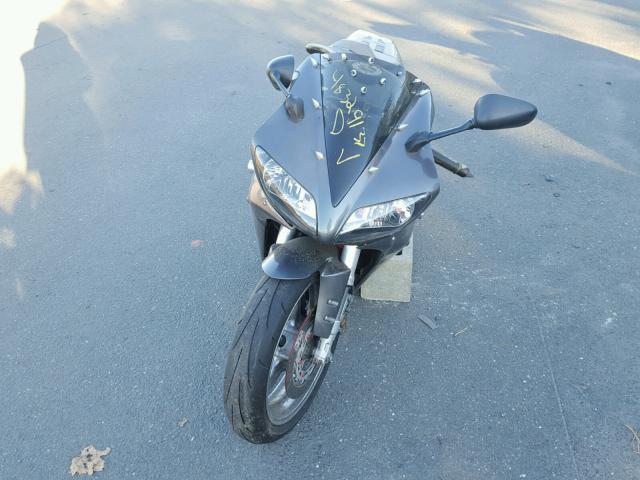 JYARN10E72A000547 - 2002 YAMAHA YZFR1 GRAY photo 9