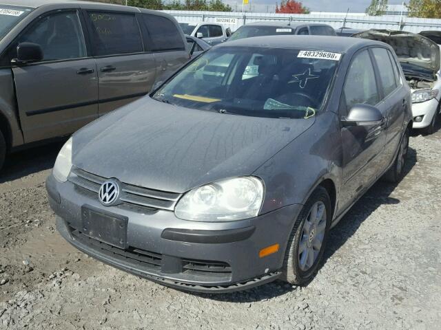 WVWDA71K18W267390 - 2008 VOLKSWAGEN RABBIT GRAY photo 2