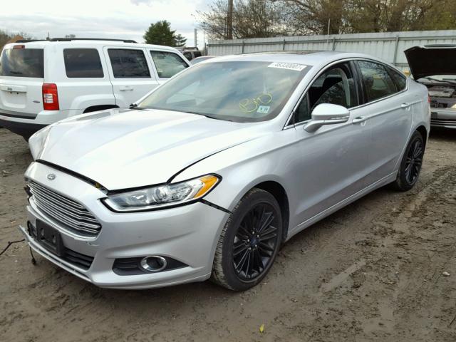 1FA6P0HD7E5390897 - 2014 FORD FUSION SE SILVER photo 2