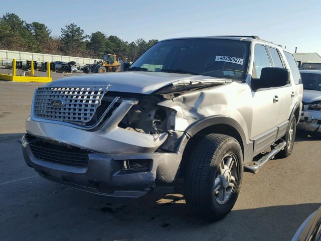 1FMPU16W24LA56087 - 2004 FORD EXPEDITION SILVER photo 2