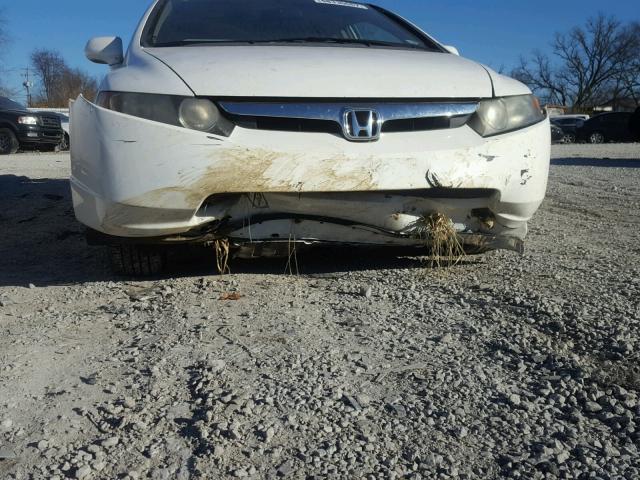 1HGFA16558L057029 - 2008 HONDA CIVIC LX WHITE photo 9