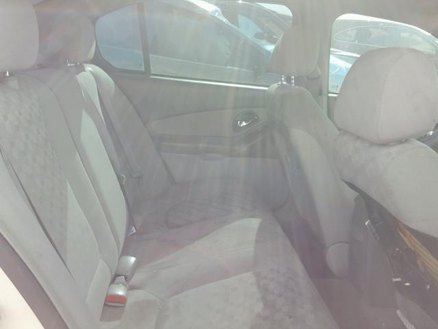 1G1ZT52835F280265 - 2005 CHEVROLET MALIBU LS WHITE photo 6