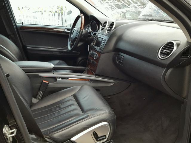 4JGBB75E46A011095 - 2006 MERCEDES-BENZ ML 500 BLACK photo 5