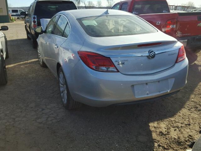 2G4GR5EK9C9159262 - 2012 BUICK REGAL SILVER photo 3