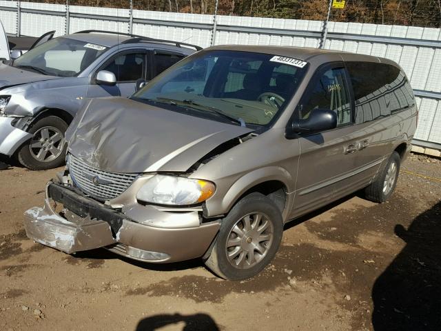 2C4GP54L22R589489 - 2002 CHRYSLER TOWN & COU GOLD photo 2