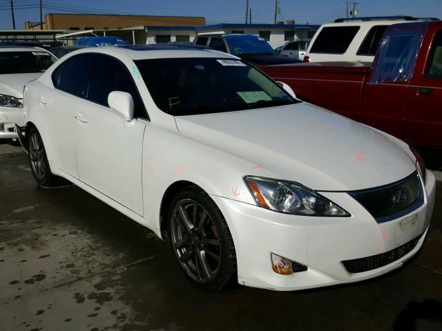 JTHBK262585057198 - 2008 LEXUS IS 250 WHITE photo 1