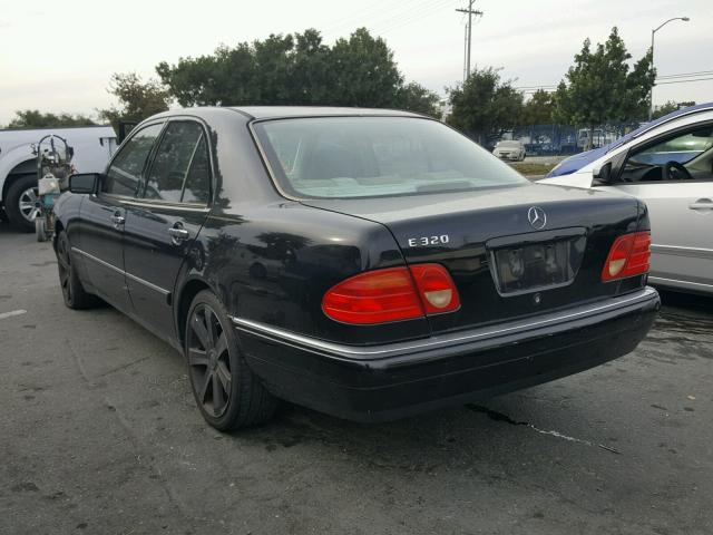 WDBJF65H7XA884686 - 1999 MERCEDES-BENZ E 320 BLACK photo 3