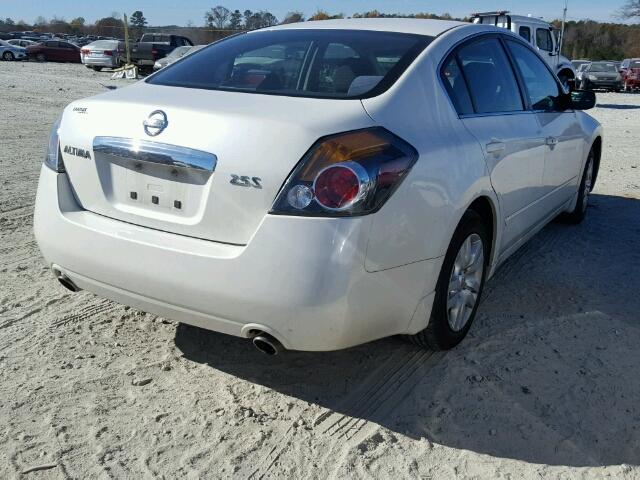 1N4AL2AP4AN539167 - 2010 NISSAN ALTIMA BAS WHITE photo 4