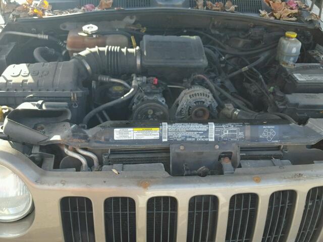 1J4GL38K42W367118 - 2002 JEEP LIBERTY RE TAN photo 7