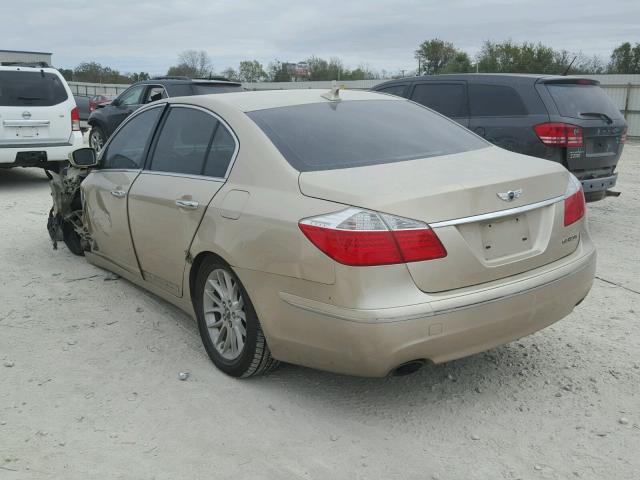 KMHGC4DE2BU118139 - 2011 HYUNDAI GENESIS 3. GOLD photo 3