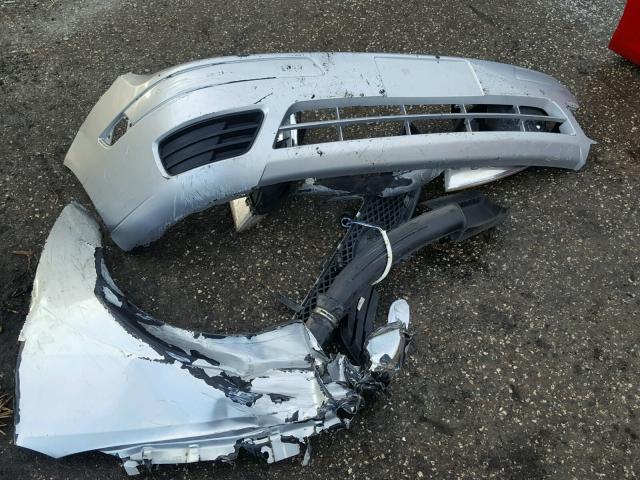 1FAFP34N05W310558 - 2005 FORD FOCUS ZX4 SILVER photo 9