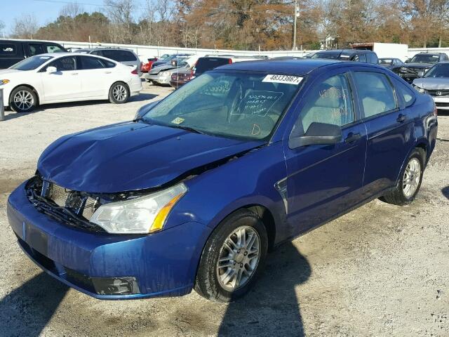 1FAHP35N28W257387 - 2008 FORD FOCUS SE BLUE photo 2