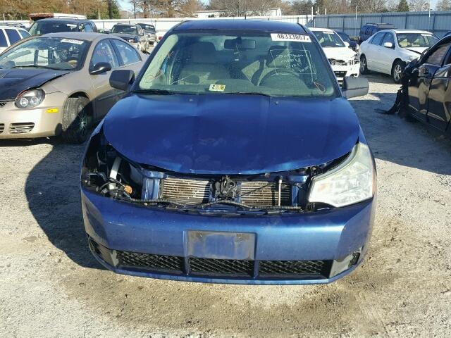 1FAHP35N28W257387 - 2008 FORD FOCUS SE BLUE photo 9